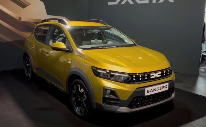 Dacia Sandero si rinnova, ora è anche ibrida