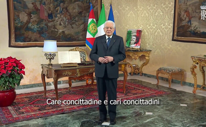 Mattarella "Si chiude un anno non facile, ora la pace"