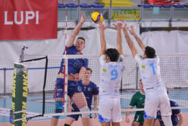 Volley: Lupi Siena lotta ma vince Pineto