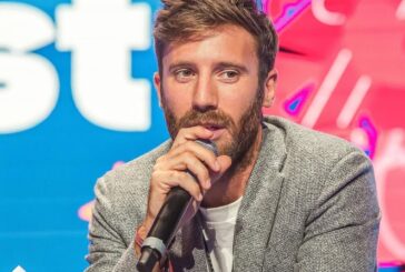 Nicolò De Devitiis special guest della serata finale di “Stelle in corsa”