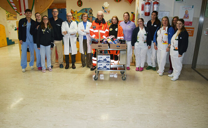 La Befana della Pubblica Assistenza di Castelnuovo per i piccoli pazienti dell’AouS