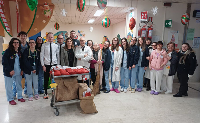 La Befana arriva “di corsa” all’Aou Senese