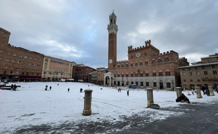 Siena Pirata: “Nell’emergenza la comunicazione è confusa e disomogenea”