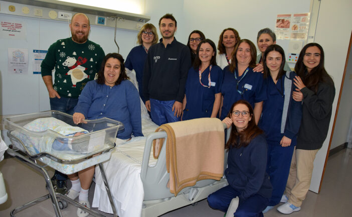 Ettore è il primo nato del 2026 all’Aou Senese