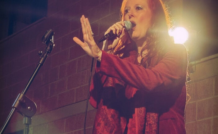 Dal canto artistico al canto terapeutico con la Cantoterapia