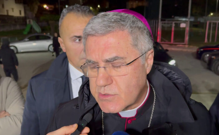 Palermo, arcivescovo Lorefice "Violenza allo Zen? Risposta a segnali rinascita"