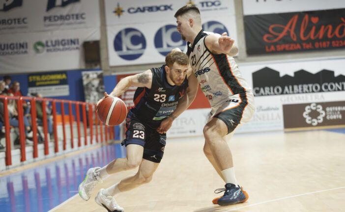 Una Virtus in difficoltà realizzativa inciampa nello Spezia: 69-60