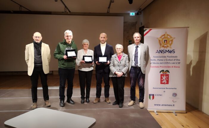 Premiazione ANSMes: medaglia per la Mens Sana Scacchi e Laura Perinti