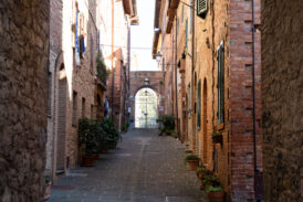 Castelnuovo: trekking guidato nei luoghi più insoliti della provincia di Siena