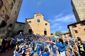 Autismo e inclusione: le scuole di San Gimignano si danno appuntamento in piazza