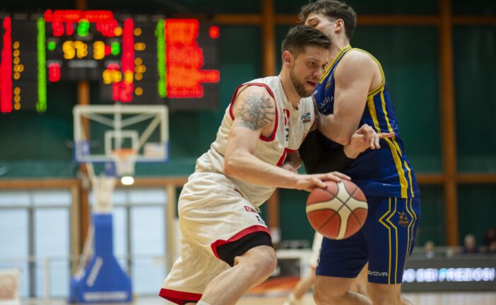 San Giobbe parte bene ma Nocera esce alla grande nel finale: 85-98