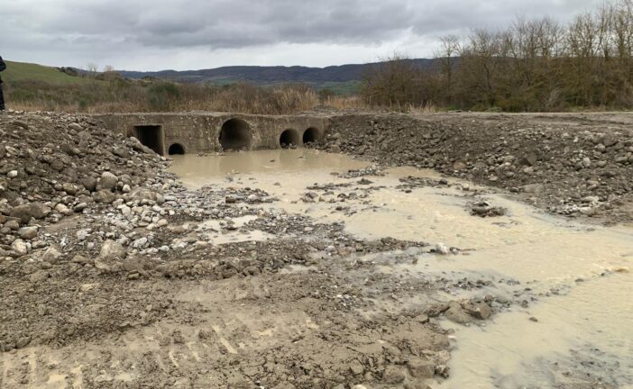 Manutenzione ordinaria sul torrente delle Trucciole a Radicofani