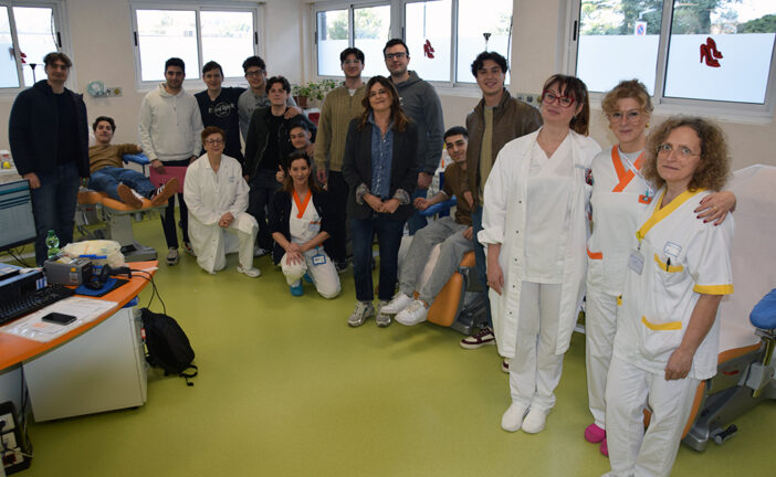 Donazione di sangue collettiva dei Goliardi Senesi