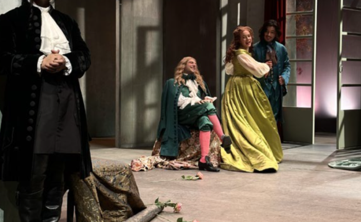 “Il misantropo” con Fausto Cabra sul palco dei Rinnovati