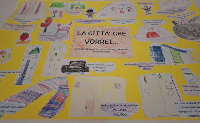 Bambini del Picchio Verde in visita al Comune