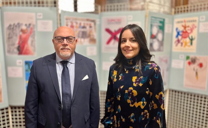 Il prefetto Romeo in visita alla mostra “Al voto senza rossetto”