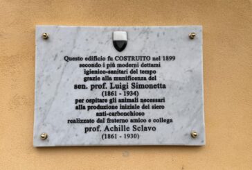 Via Laterina: una targa ricorda il primo laboratorio di Achille Sclavo