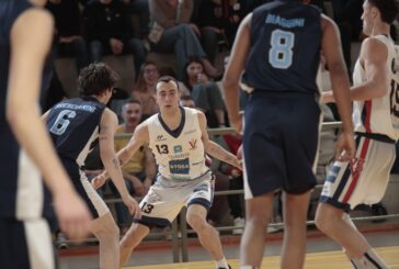 Una Virtus a due facce supera Recanati ed è ai quarti
