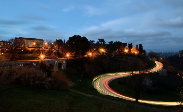 Colle  al centro della scena artistica contemporanea