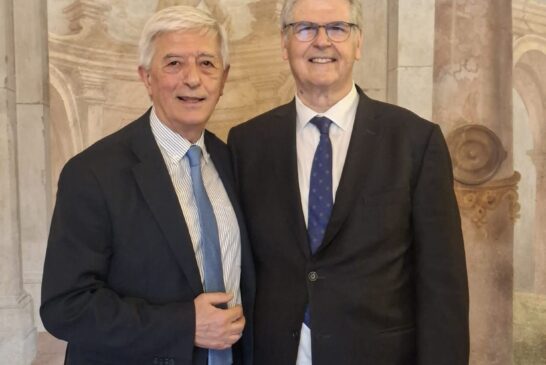 Gli auguri di buon lavoro a Riccardo Coppini