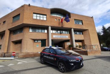Giovane denunciato dai Carabinieri per detenzione di droga e violazione del divieto di ritorno a Siena