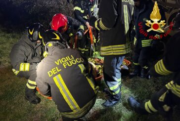 Cade in un dirupo a Scacciapensieri: soccorso dai Vigili del fuoco