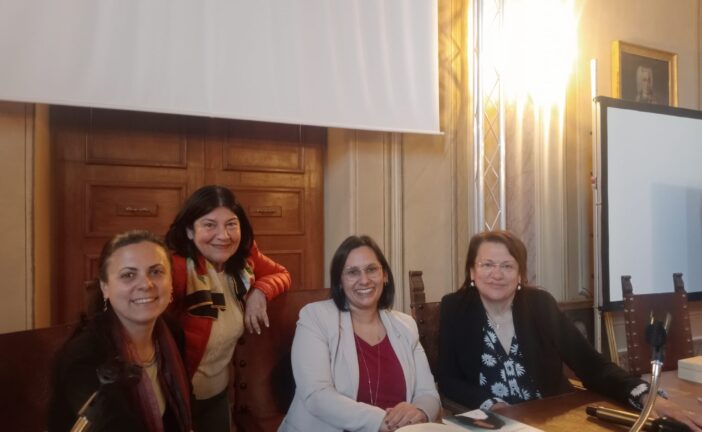 Al Liceo Piccolomini un incontro con la scrittrice Antonella Longo