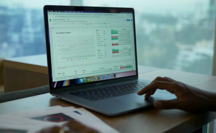 Bce, guerra in Iran minaccia la crescita e spinge l’inflazione