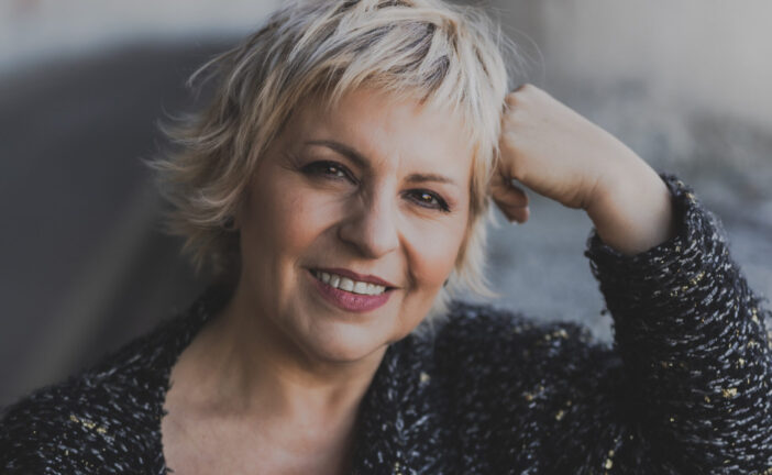 “Senza rossetto: 2 giugno 1946, il voto alle donne”. Daniela Morozzi ai Rinnovati