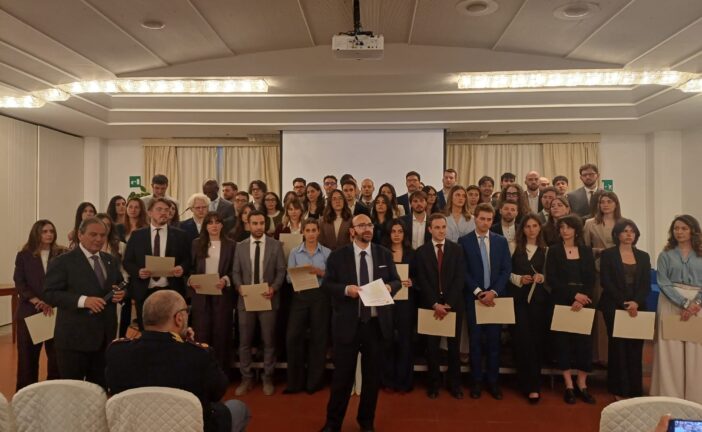 Giuramento di Ippocrate per 108 neo laureati in medicina