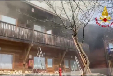 Asiago, incendio in una struttura ricettiva: nessun ferito, le immagini