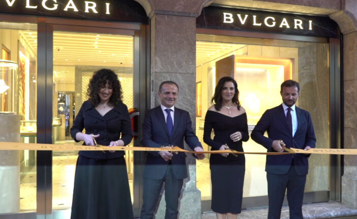 Luisa Ranieri a Taormina per il taglio del nastro della nuova boutique Bvlgari