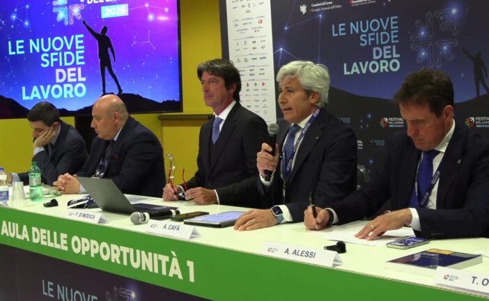 Lavoro, da FonARCom allarme su precarietà e nuovi impieghi