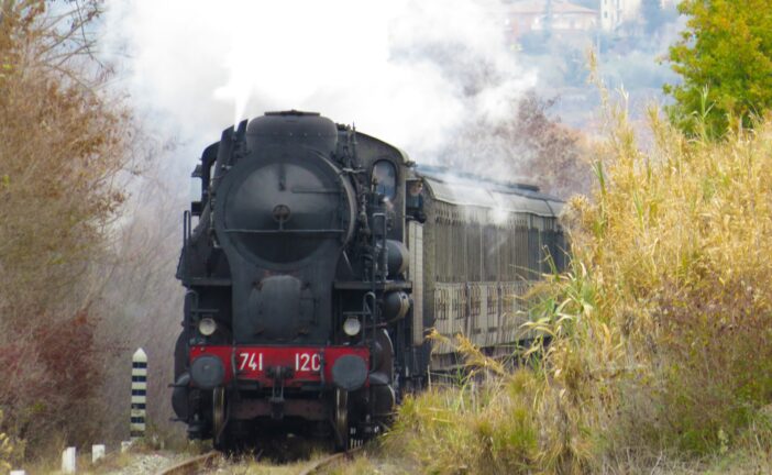 “Cultura e turismo ferroviario”: lo stage finale sarà a bordo del “Treno Natura”