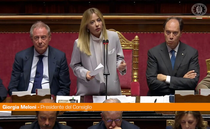 Governo, Meloni "Avanti con sostegno a salari, famiglie e imprese"
