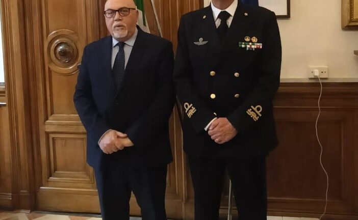 L’Ammiraglio Giovanni Canu in visita al Prefetto di Siena Romeo