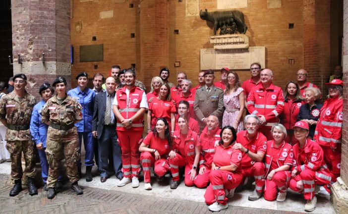Anche a Siena si celebra la Giornata mondiale della Croce Rossa