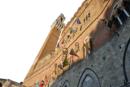 Palio: saltano Bruco, Drago, Valdimontone e Oca