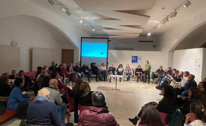 Vetrofanie in centro storico: proposte e idee per valorizzare le vetrine sfitte