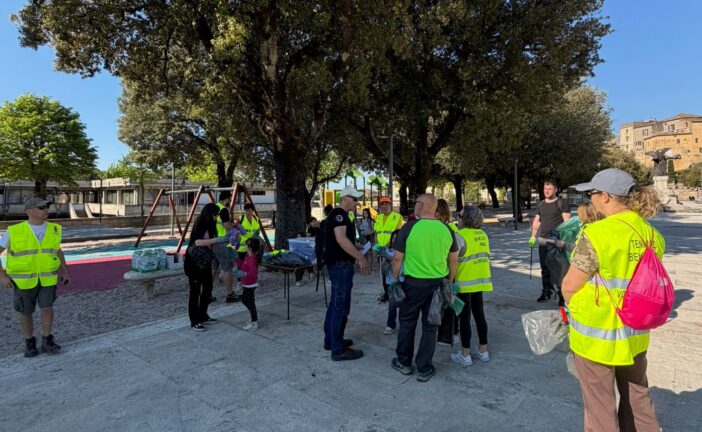 L’iniziativa ambientale ‘Puliamo i borri’ fa tappa a Serre di Rapolano