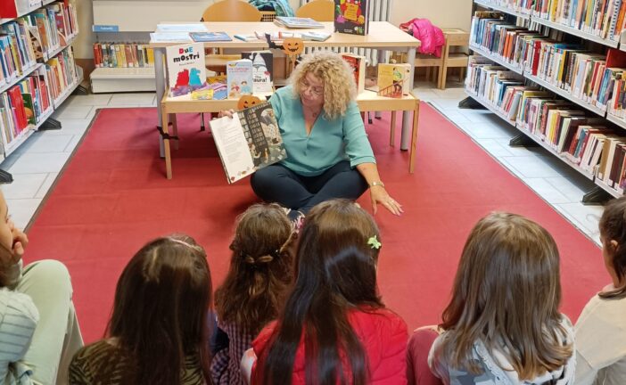 Letture e laboratori per bambini alla Biblioteca comunale con “Storie a Colazione”