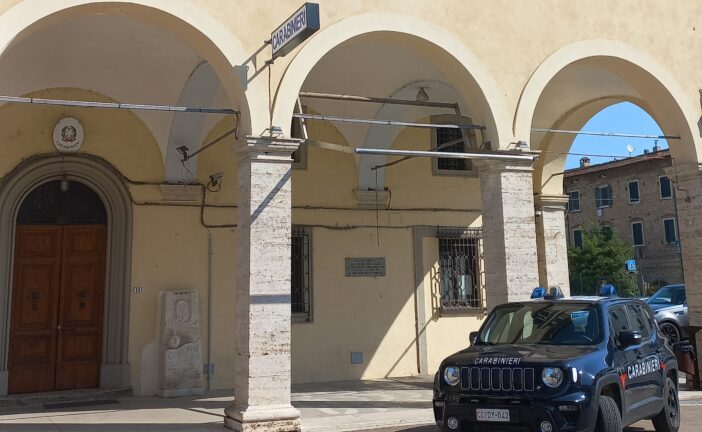 Arrestato dai Carabinieri in flagranza di reato per spaccio di droga