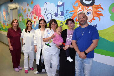 L’“Associazione solidale per Nora” dona una lavatrice alla Pediatria
