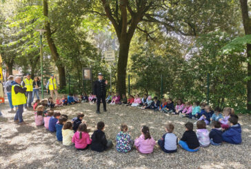 Educazione stradale: la Polizia Locale incontra i piccoli della “Pestalozzi”