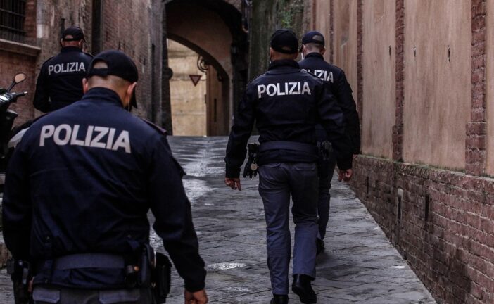 Operazione nazionale della Polizia: 1335 arresti. Indagini anche a Siena