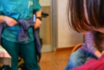 San Gimignano: nella RSA Santa Fina tornano letture e giochi creativi