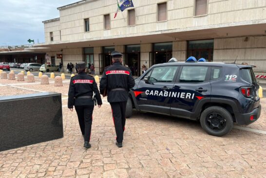 Siena: falso maresciallo tenta di truffare un anziano in via dei Pispini