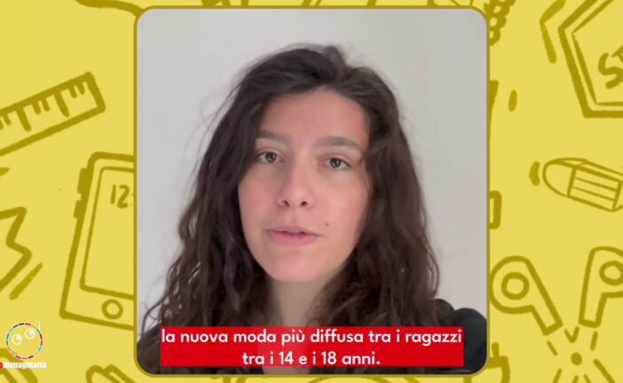 Gli adolescenti si vestono di nero
