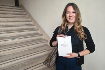 Colle di Val d’Elsa consegna la Costituzione ai diciottenni per gli 80 anni della Repubblica