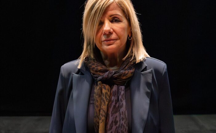 Violenza domestica,  il consiglio comunale di Colle di Val d’Elsa dalla parte delle vittime